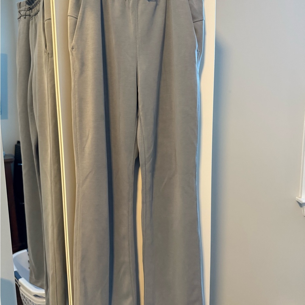 lululemon athletica NWOT women’s Gray luxtreme
